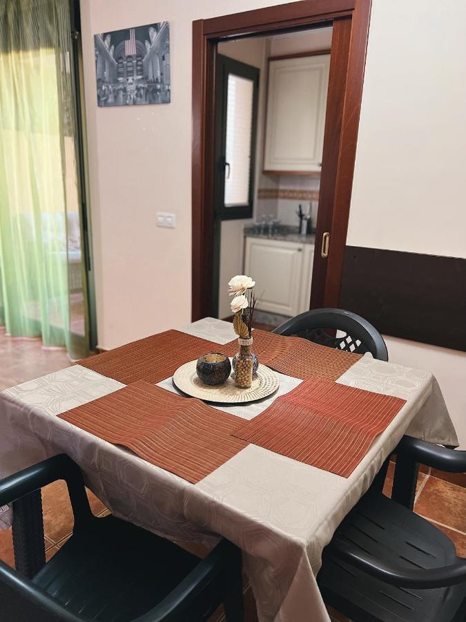 Bungalow With 2 Bedrooms, Playa La Tejita El Médano Dış mekan fotoğraf